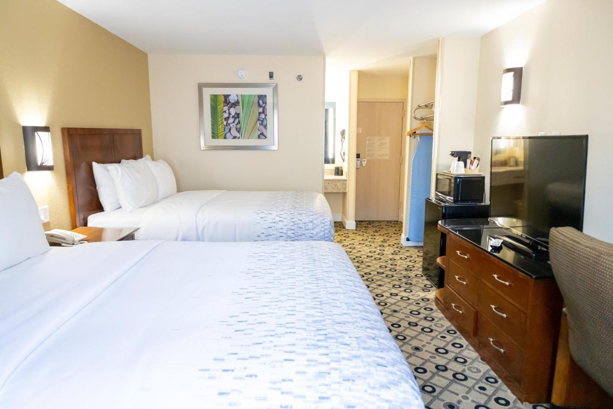 Days Inn By Wyndham College Park Atlanta Airport South 외부 사진