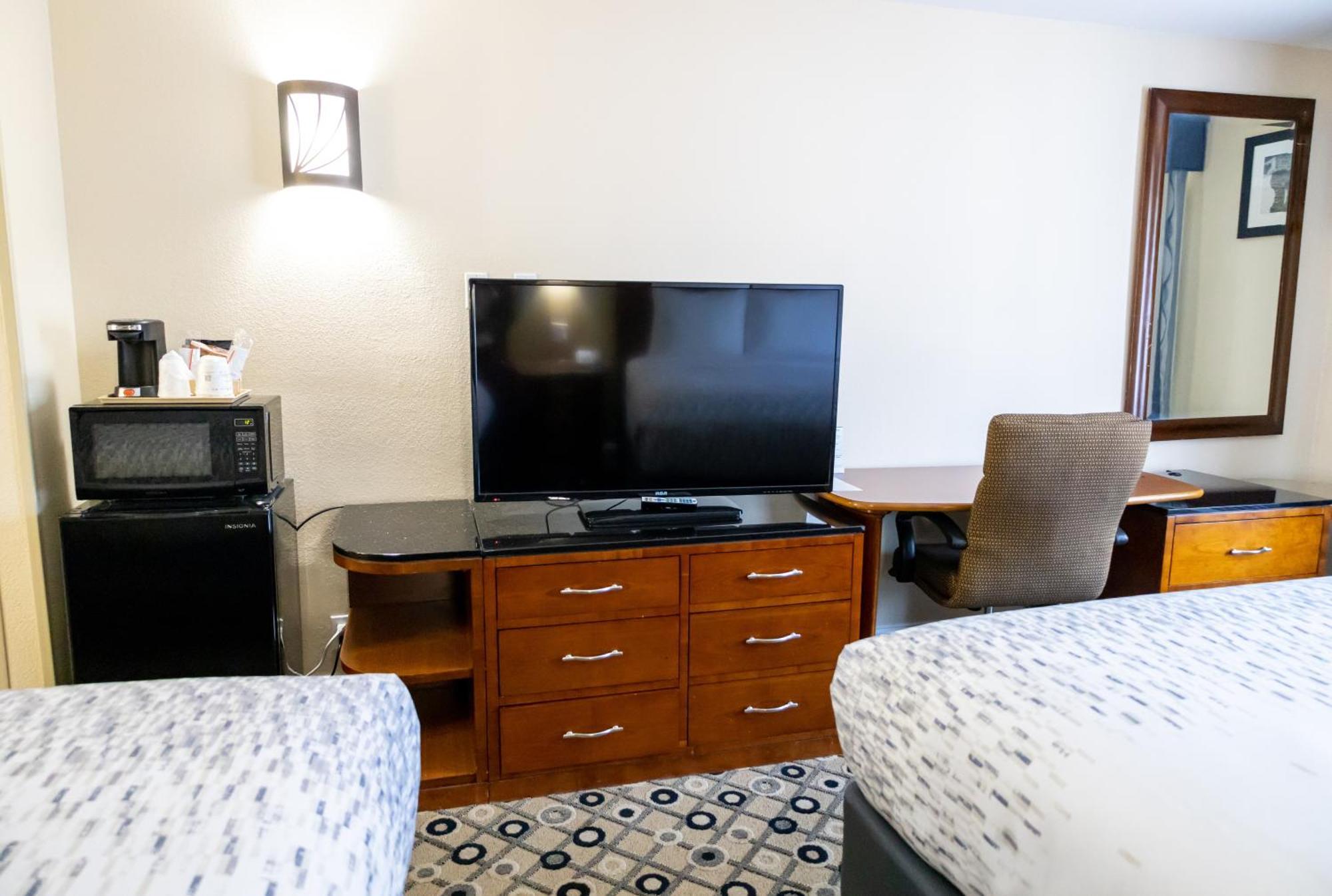 Days Inn By Wyndham College Park Atlanta Airport South 외부 사진